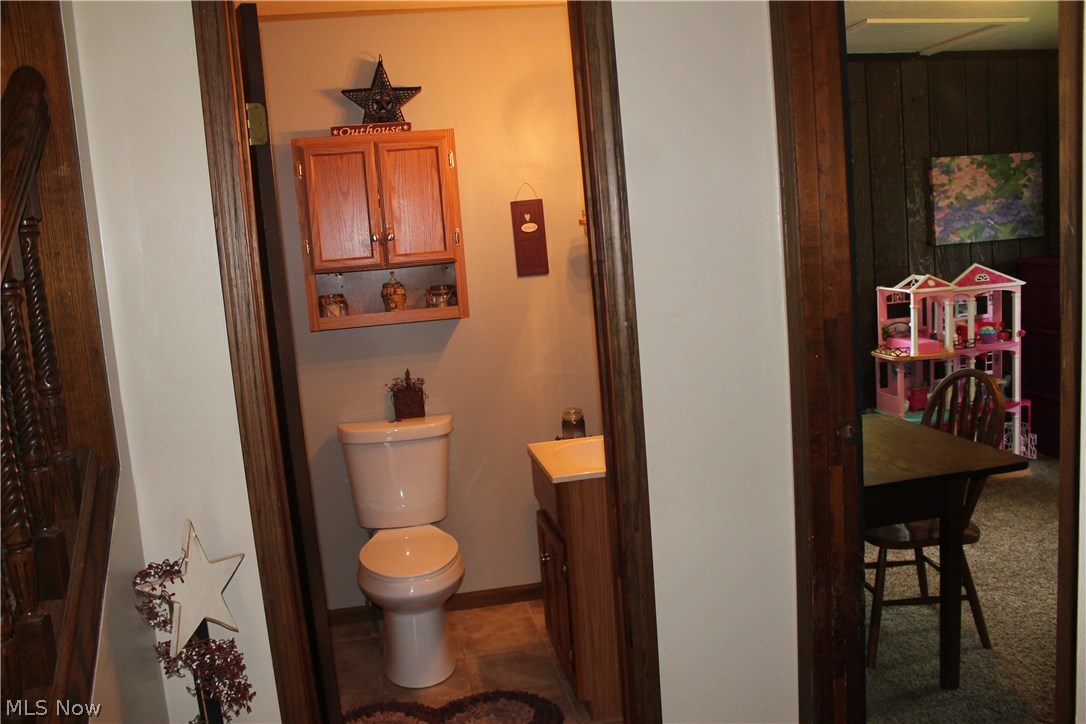 6359 Chestnut-Ridge Road Hubbard, OH 44425 - Photo 14 of 29 Gallery Image 14