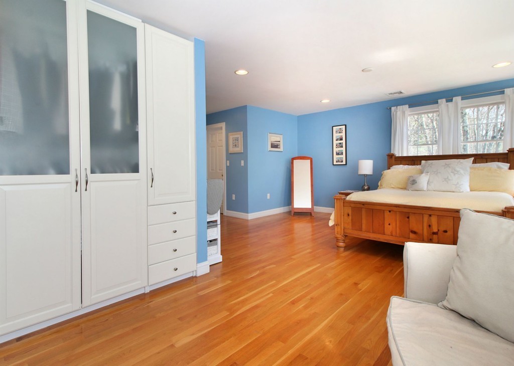 8 Valley Road North Reading, MA 01864 - Photo 15 of 30 Gallery Image 15
