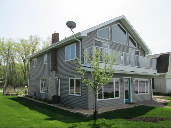 2210 Westwind Road Oshkosh, WI 54904 - Photo 1 of 1