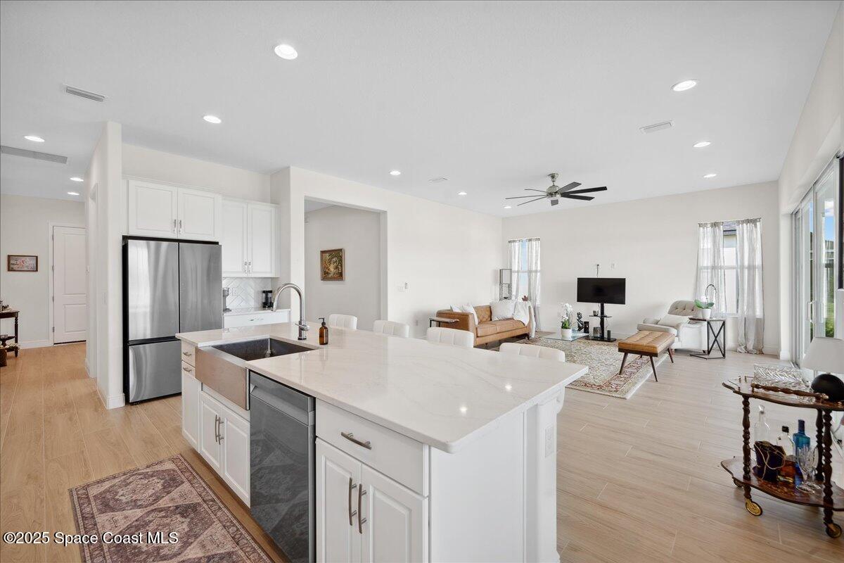 3234 Laming Way Melbourne, FL 32940 - Photo 11 of 59 09-DSC0559912