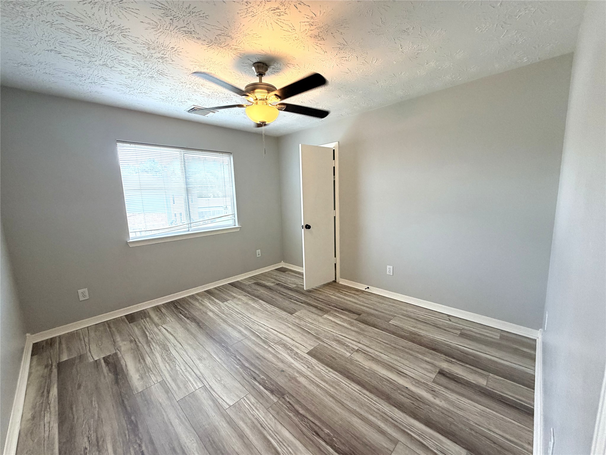 24122 Stargazer Point Spring, TX 77373 - Photo 14 of 16 Gallery Image 14