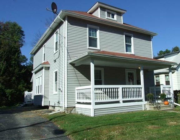 209 Beaconsfield Road Worcester, MA 01602 - Photo 1 of 8