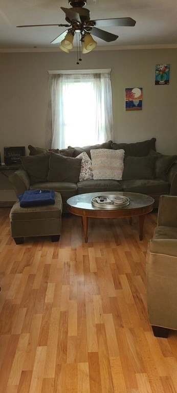 209 Beaconsfield Road Worcester, MA 01602 - Photo 4 of 8