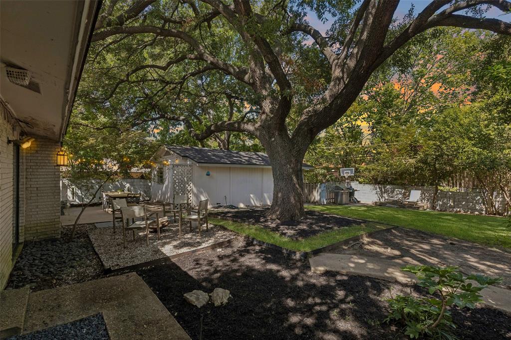 9777 Broken Bow Road Dallas, TX 75238 - Photo 24 of 24 Gallery Image 24