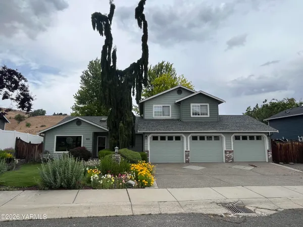 $565,000 | 1603 West Orchard Avenue, Selah, WA 98942