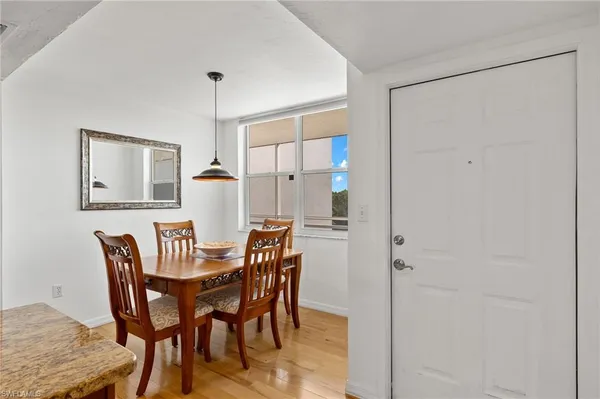 $4,000 | 290 Naples Cove Drive, Unit 2602, Naples, FL 34110