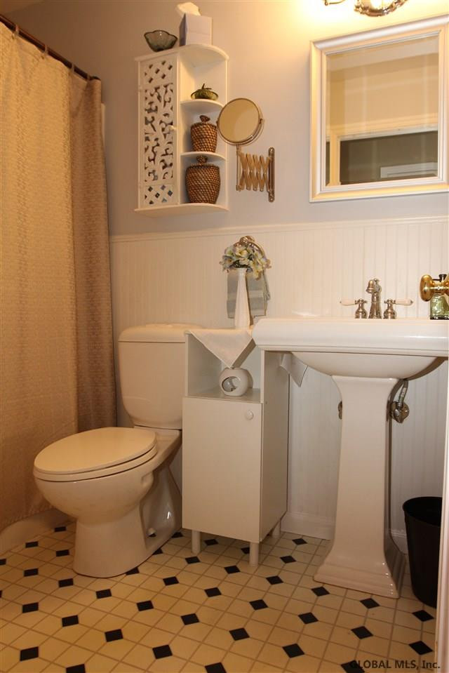 5 Cornsilk Road Colonie, NY 12189 - Photo 11 of 23 Photo 11