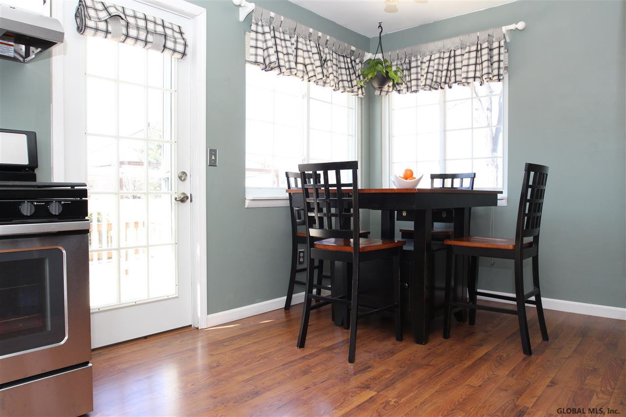 5 Cornsilk Road Colonie, NY 12189 - Photo 4 of 23 Photo 4