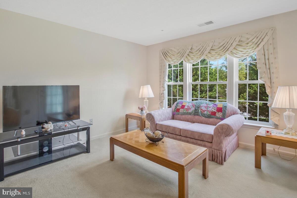 9604 Haven Farm Road, Unit 9604G Perry Hall, MD 21128 - Photo 10 of 53 Bright and cheery living room
