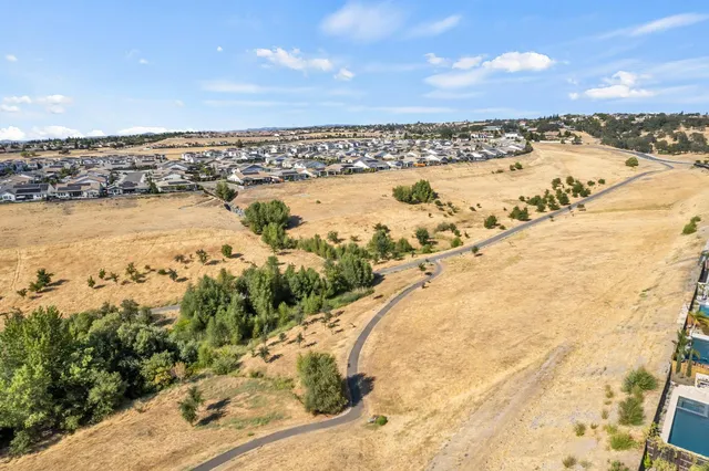 $815,000 | 401 Confederation Way, Lincoln, CA 95648