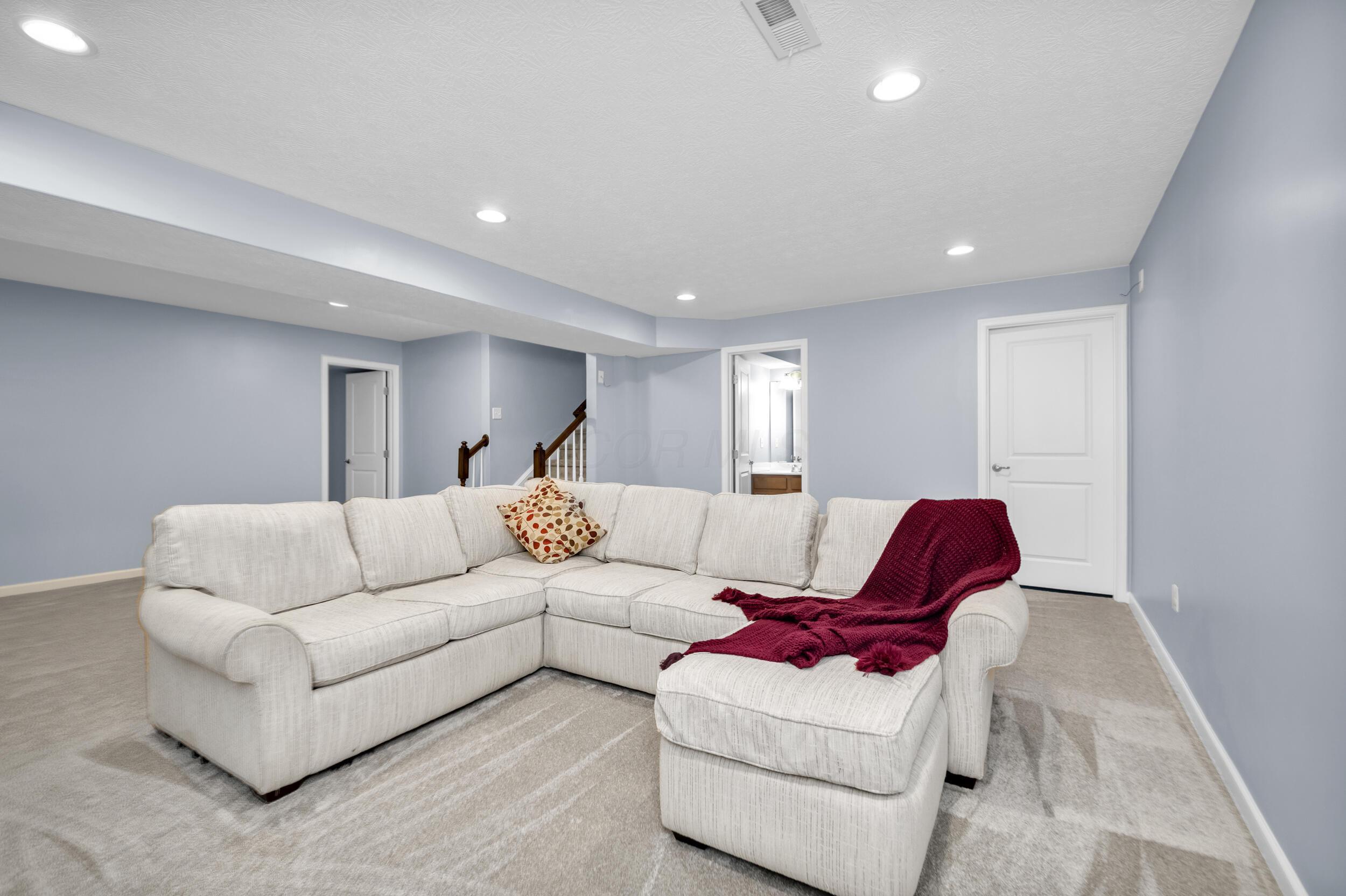 177 Almahurst Road Pataskala, OH 43062 - Photo 40 of 67