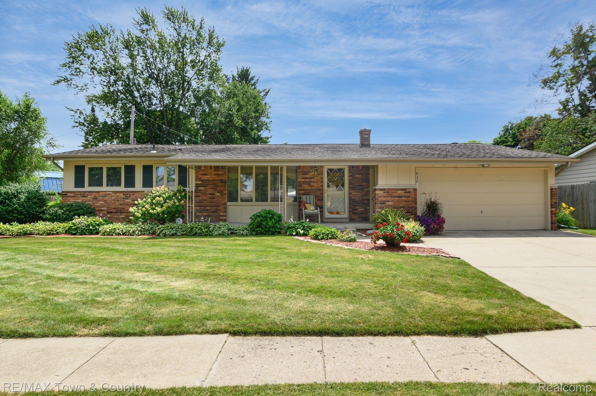 932 Springview Drive Flushing, MI 48433 - Photo 24 of 24 1.jpeg