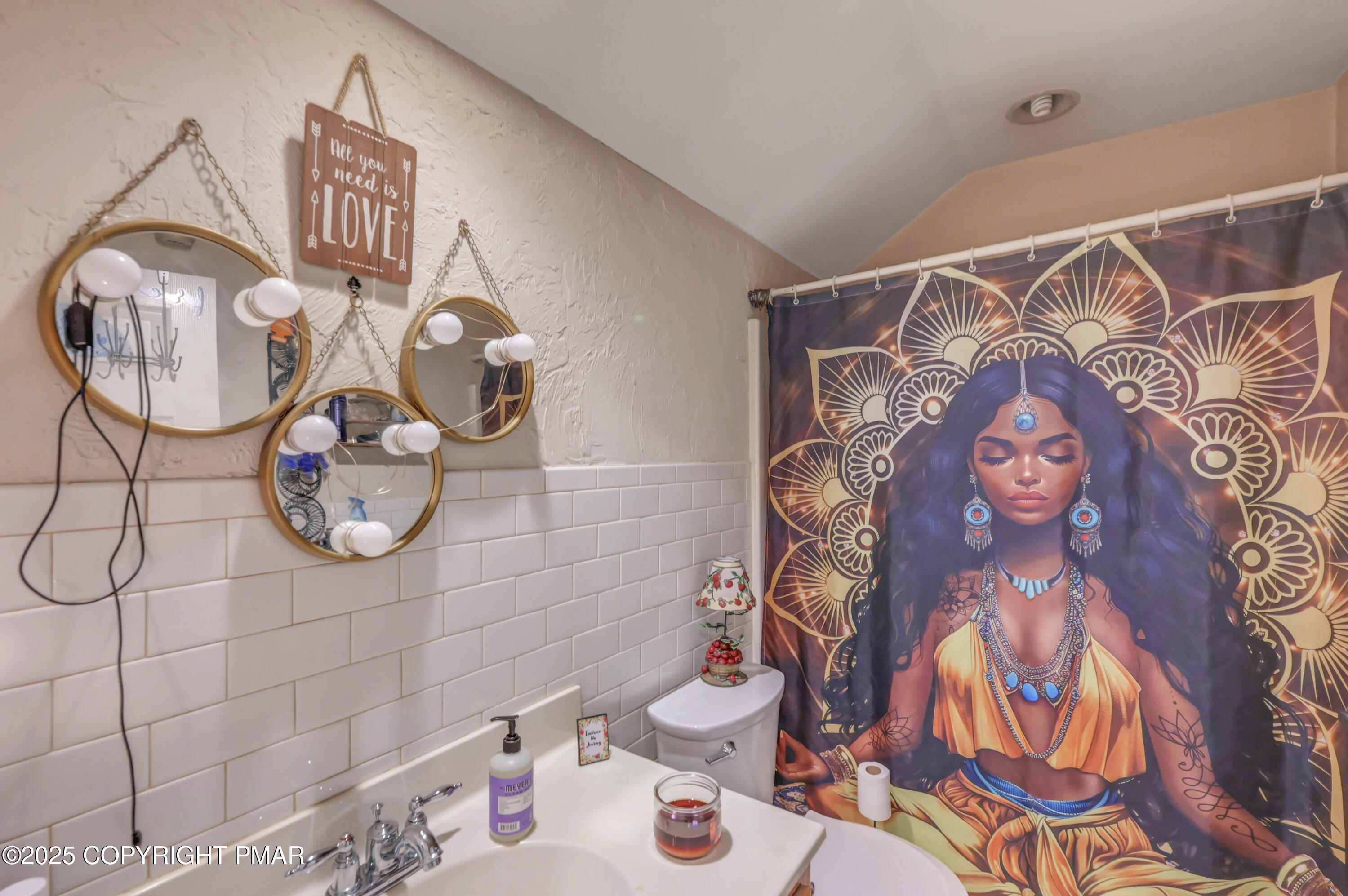 18 Elm Court, Unit UL3 East Stroudsburg, PA 18301 - Photo 41 of 48 a bathroom with a sink and a mirror