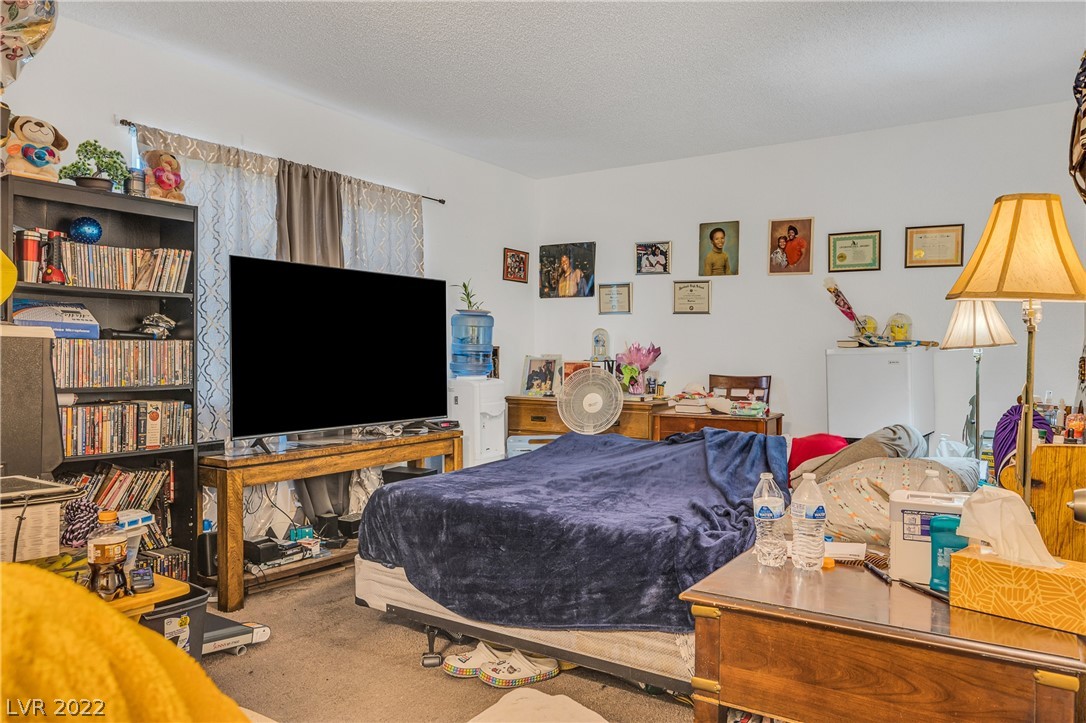 575 Roxella Lane, Unit D Las Vegas, NV 89110 - Photo 12 of 16