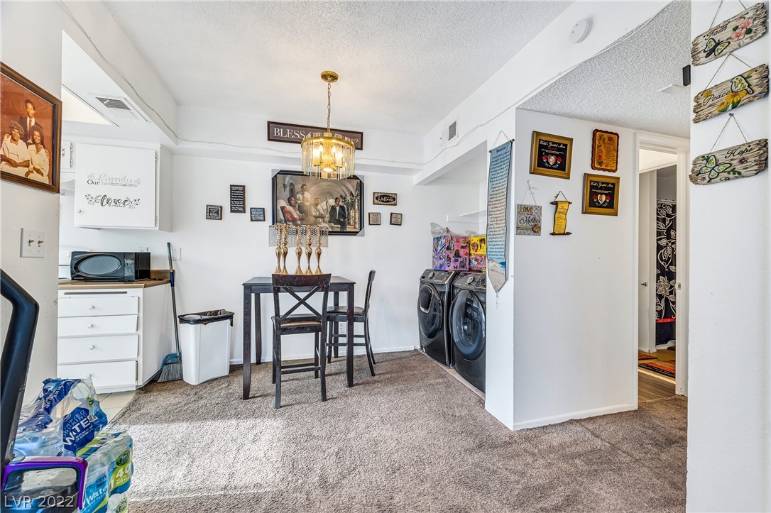 575 Roxella Lane, Unit D Las Vegas, NV 89110 - Photo 3 of 16