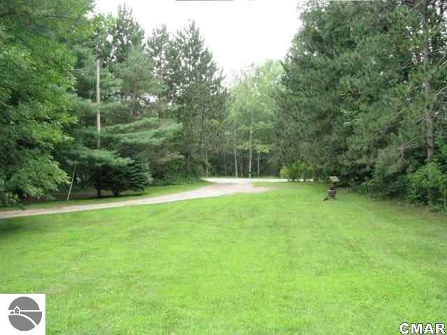 4220 East Baseline Road Mount Pleasant, MI 48858 - Photo 22 of 23 1772716-21.JPG