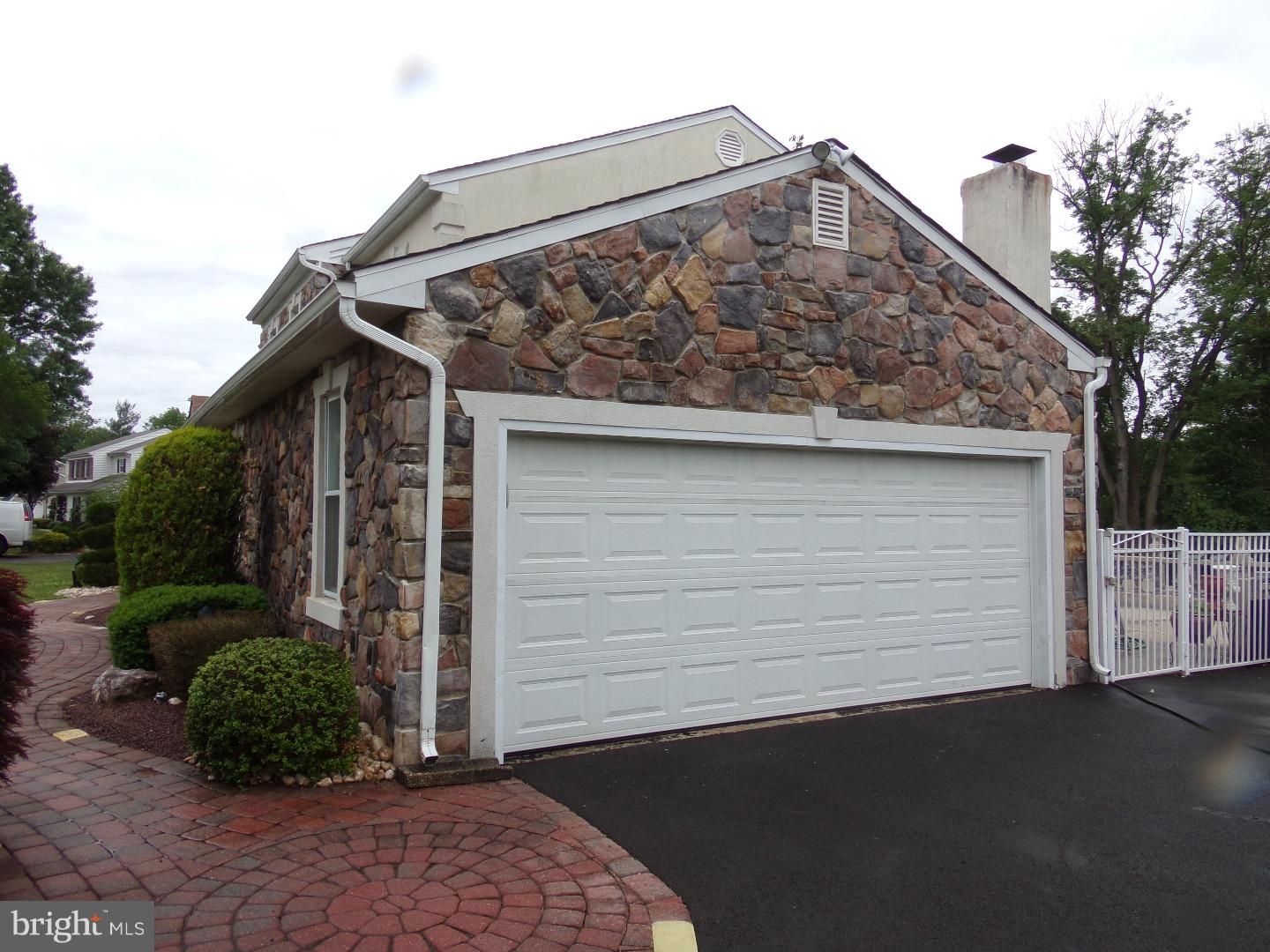 5300 Ivystream Road Hatboro, PA 19040 - Photo 20 of 22 Gallery Image 20