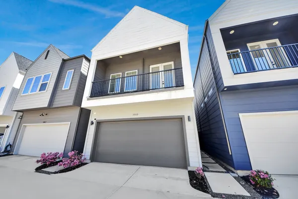 a front view of a house with entryway