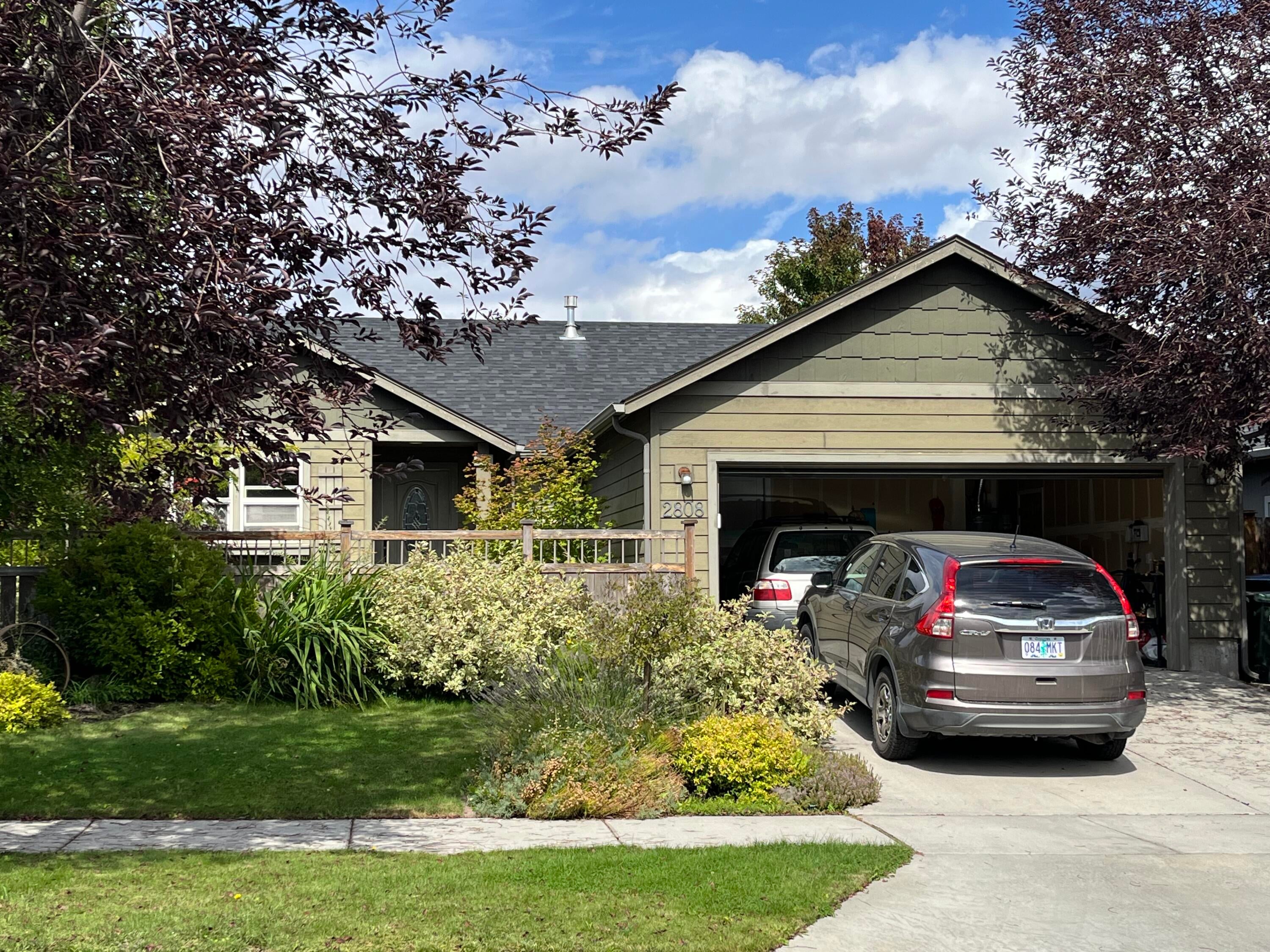2808 Northeast Spring Water Place Bend, OR 97701 - Photo 11 of 12 Front2