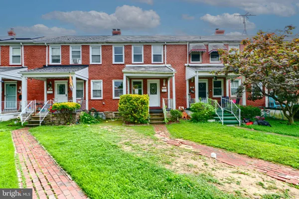 $2,200 | 7 Cardinal Road, Essex, MD 21221