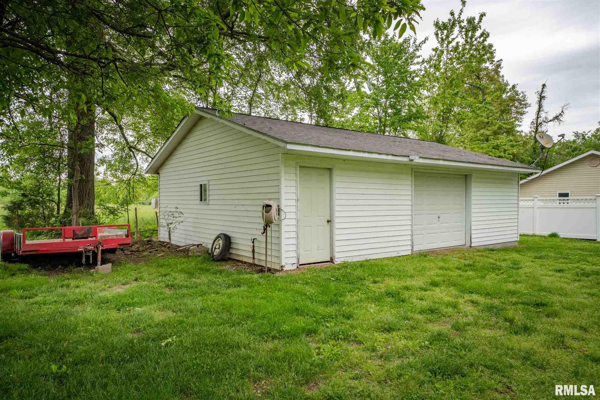 1804 Calico Road Marion, IL 62959 - Photo 30 of 49