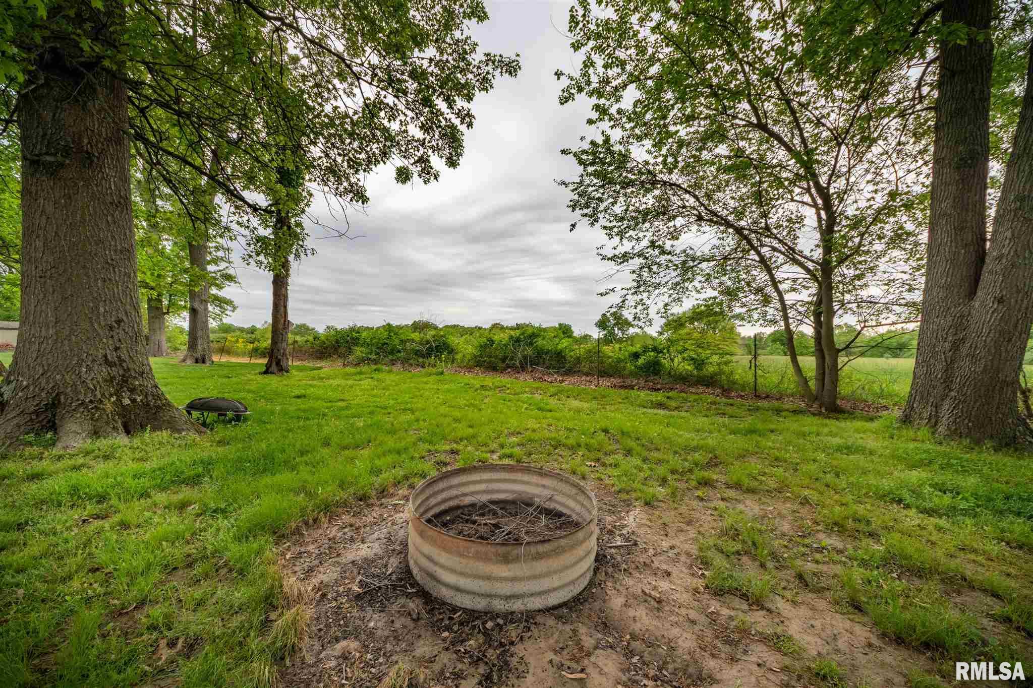 1804 Calico Road Marion, IL 62959 - Photo 31 of 49