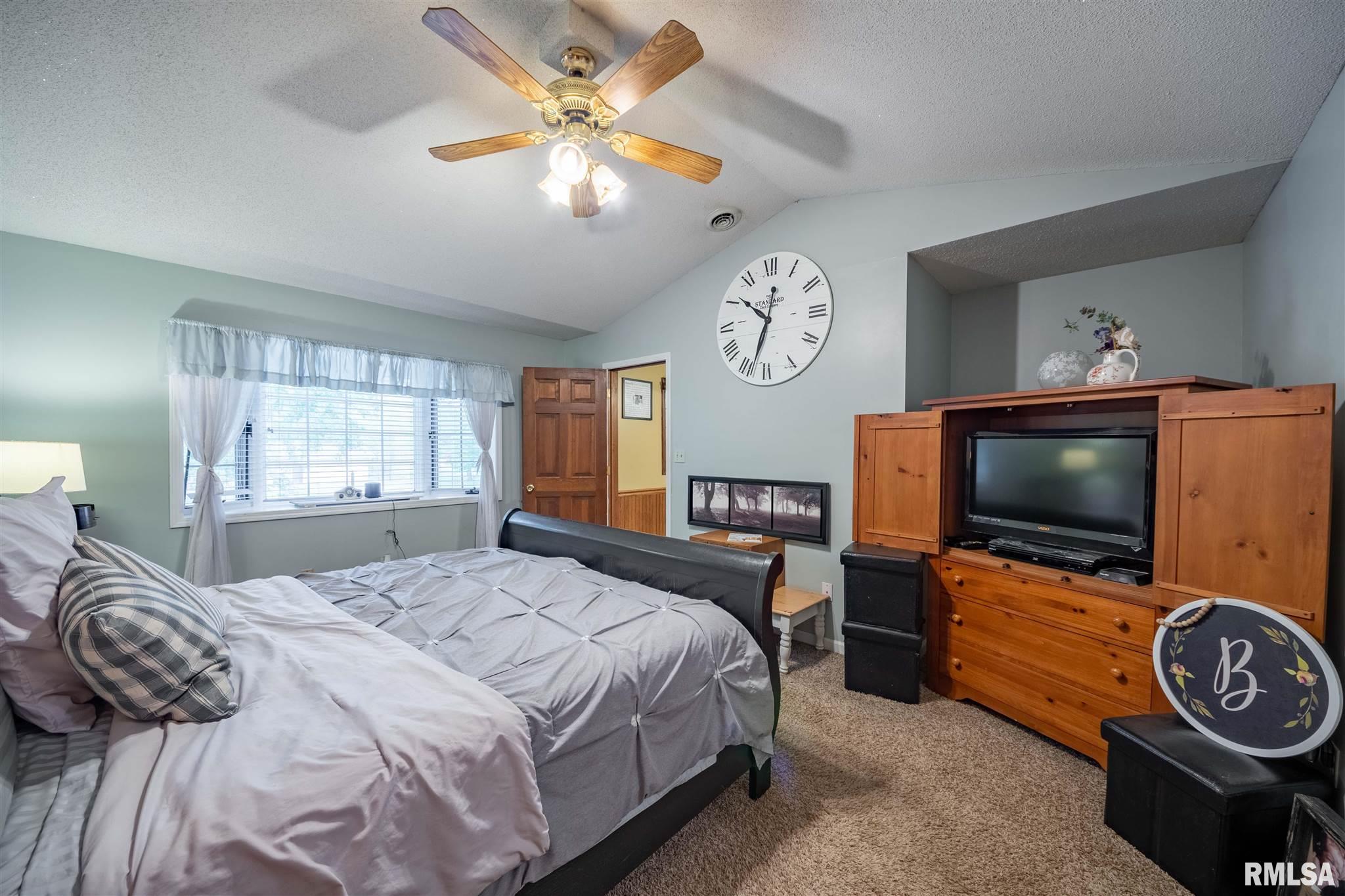 1804 Calico Road Marion, IL 62959 - Photo 34 of 49
