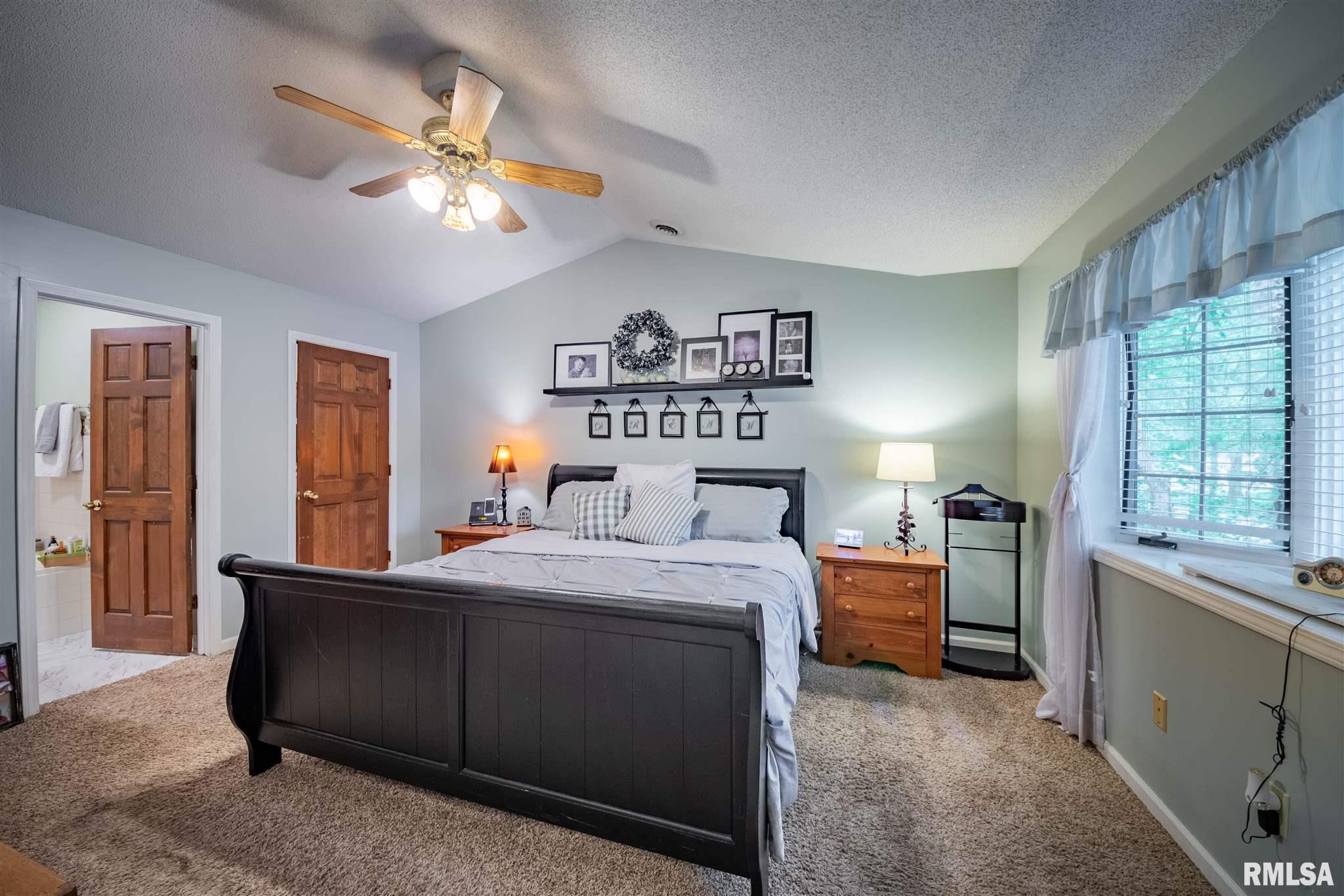 1804 Calico Road Marion, IL 62959 - Photo 35 of 49