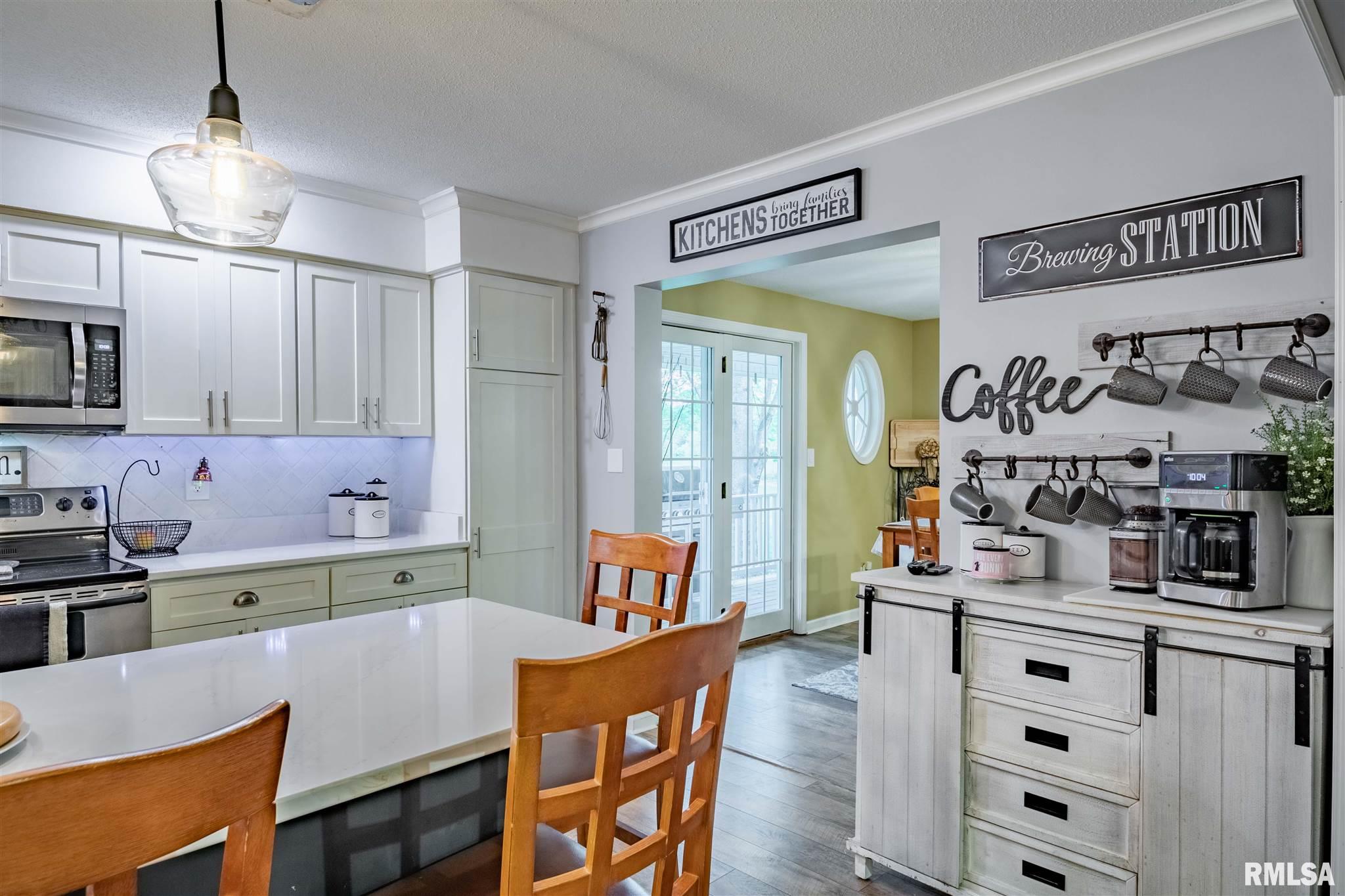 1804 Calico Road Marion, IL 62959 - Photo 9 of 49