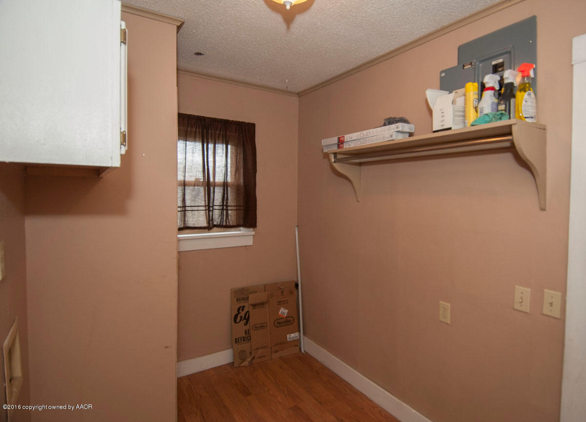 990 West Country Club Road Canyon, TX 79015 - Photo 23 of 34 UTILITY VIEW 2