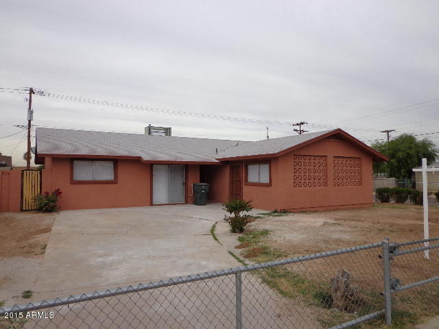 2202 West Pecan Road Phoenix, AZ 85041 - Photo 1 of 13 2202 Pecan Front