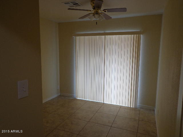 2202 West Pecan Road Phoenix, AZ 85041 - Photo 9 of 13 2202 Pecan Bed 3