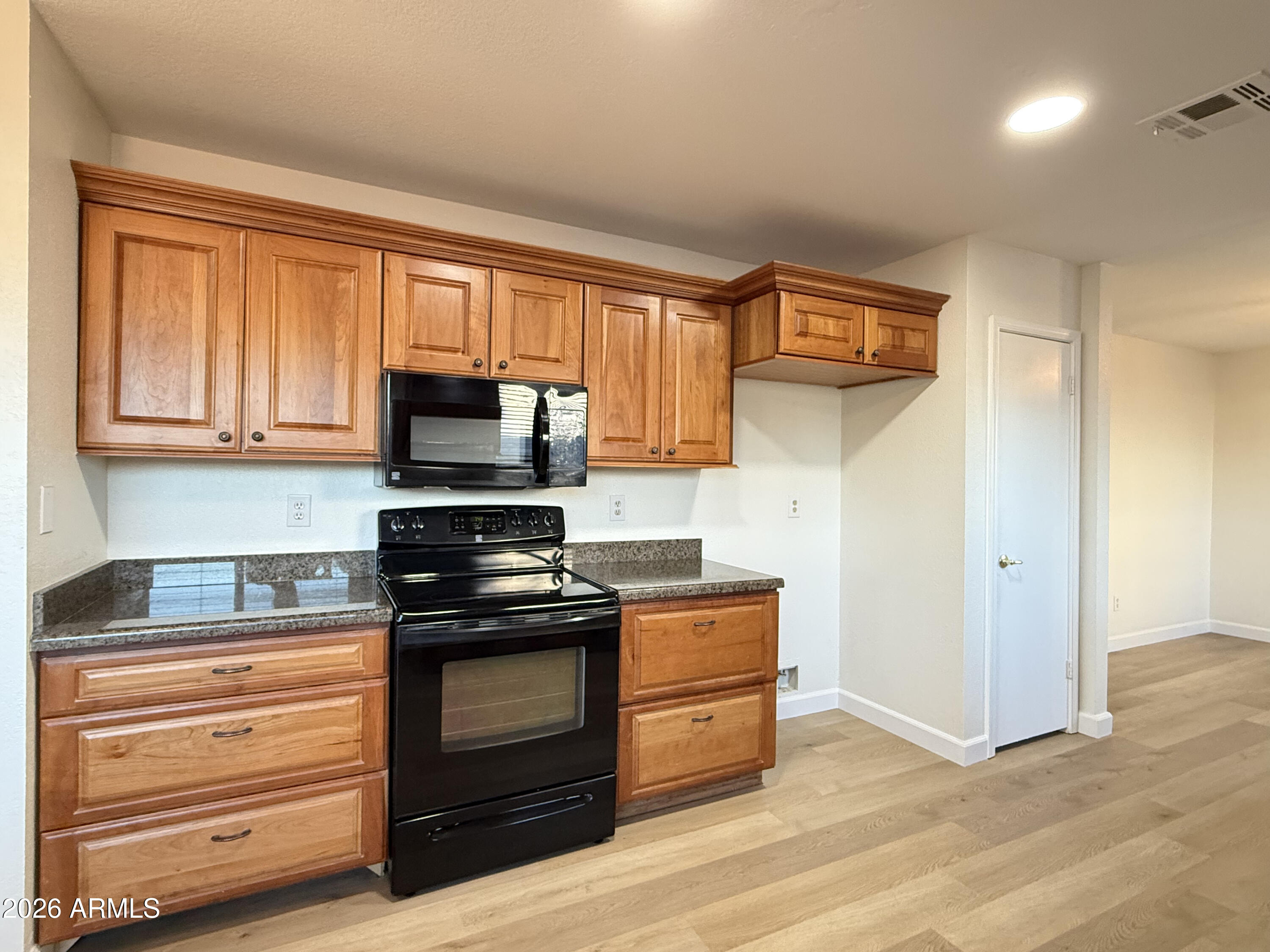 3644 West Del Rio Street Chandler, AZ 85226 - Photo 9 of 27 IMG_1468