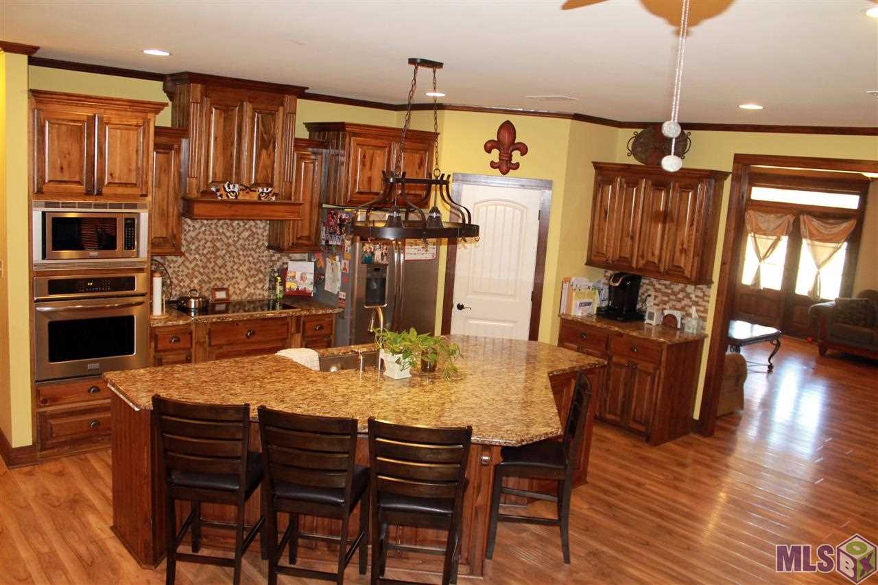 11519 Herman Ernest Road Denham Springs, LA 70706 - Photo 3 of 16 Gallery Image 3