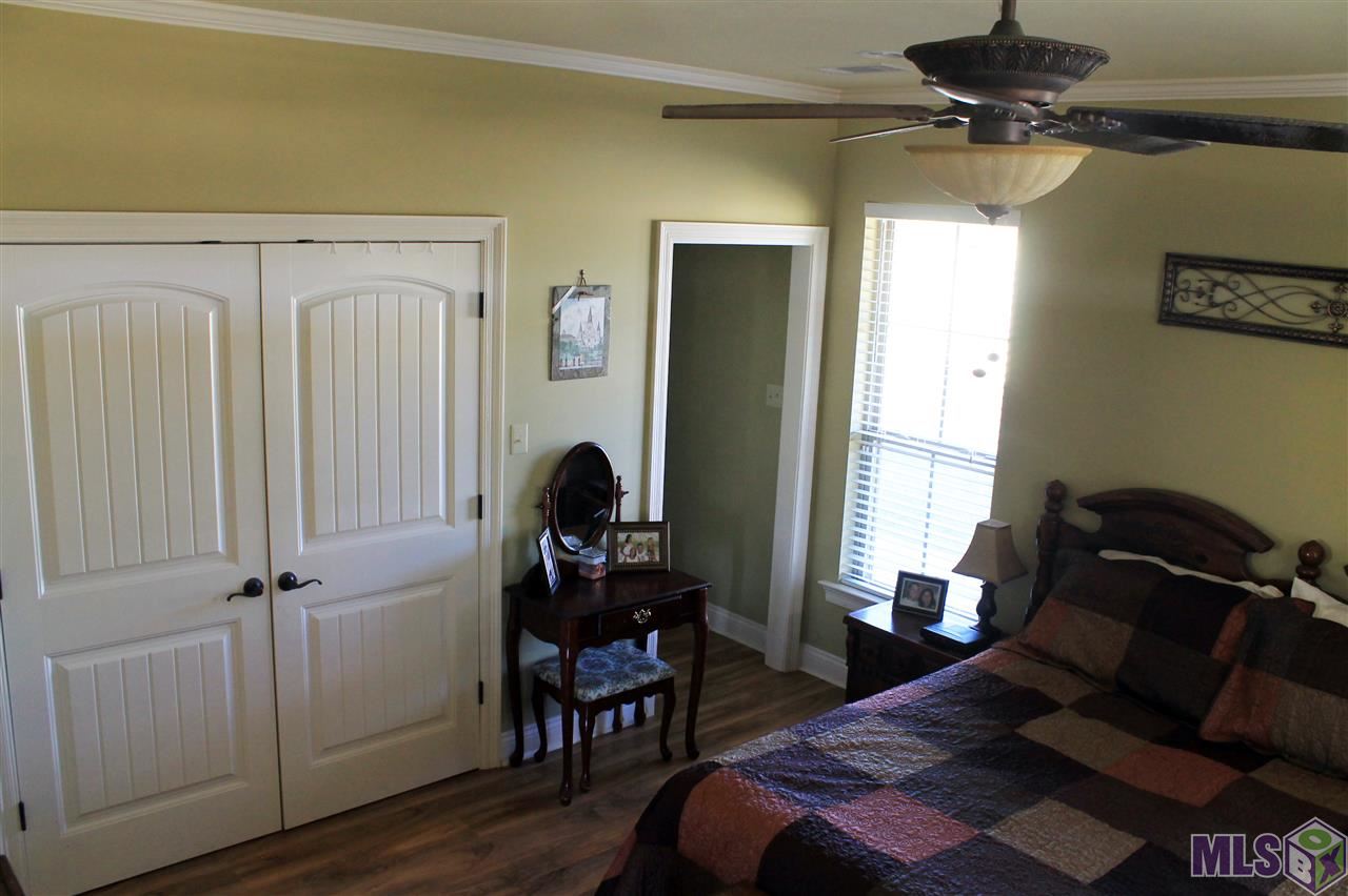11519 Herman Ernest Road Denham Springs, LA 70706 - Photo 6 of 16 Gallery Image 6