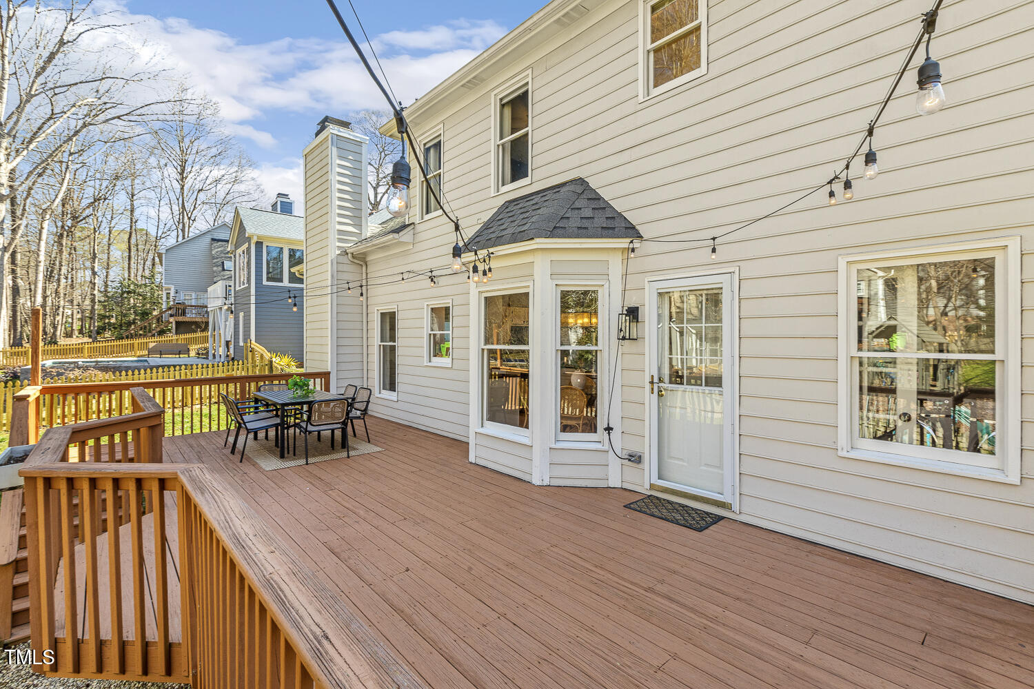 8609 Vanburgh Court Raleigh, NC 27615 - Photo 28 of 31 046