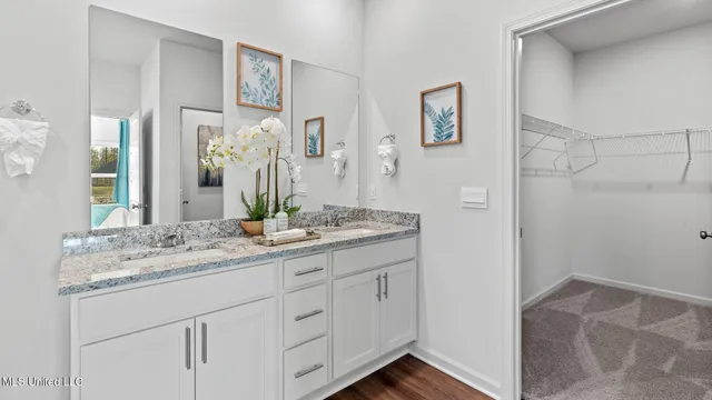 $349,900 | 718 Honeysuckle Loop, Canton, MS 39046