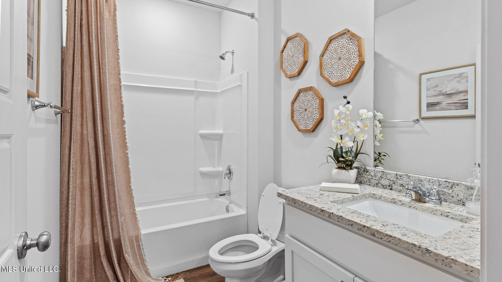 718 Honeysuckle Loop Canton, MS 39046 - Photo 8 of 28 MS_Jackson_Pearl_Hollows_Rhett_D11_Web_0