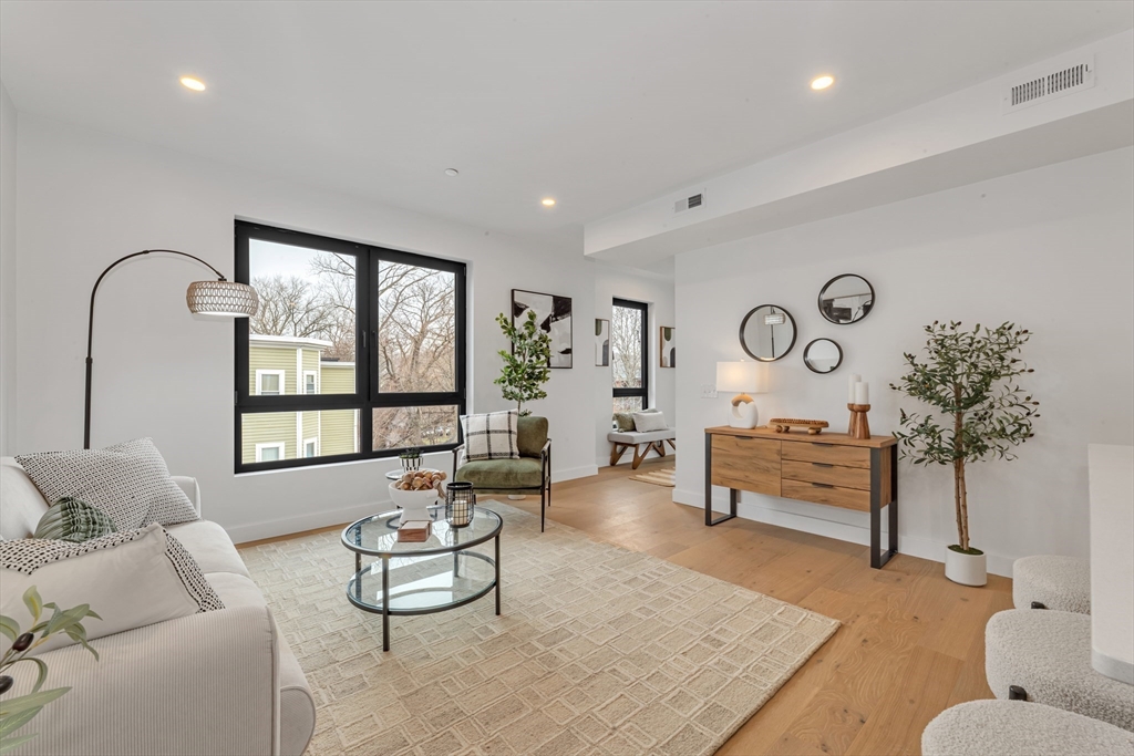 3992 Washington Street, Unit 206 Boston, MA 02131 - Photo 16 of 22