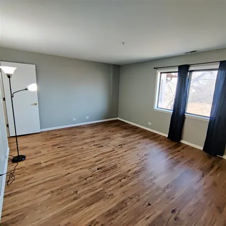 $1,800 | 21w400 North Avenue, Unit 36, Lombard, IL 60148