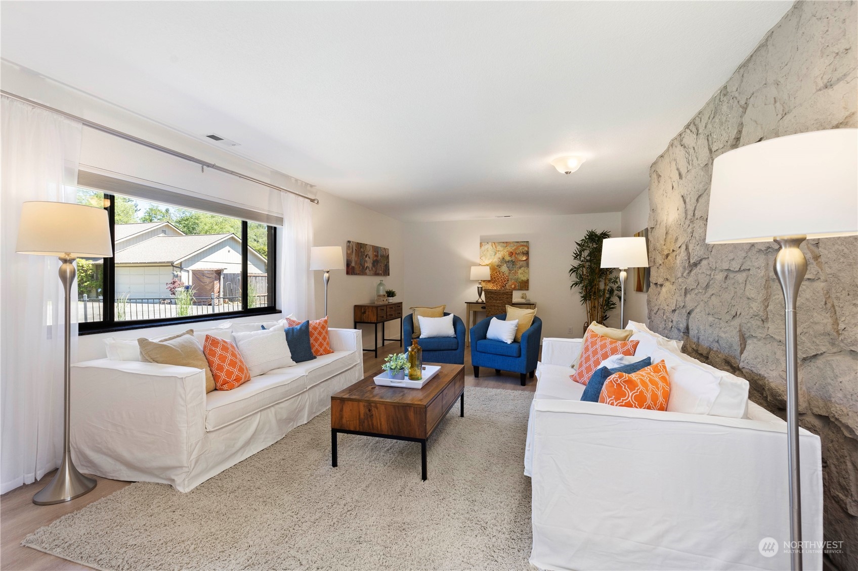 5018 150th Place Southwest Edmonds, WA 98026 - Photo 12 of 40 Gallery Image 12