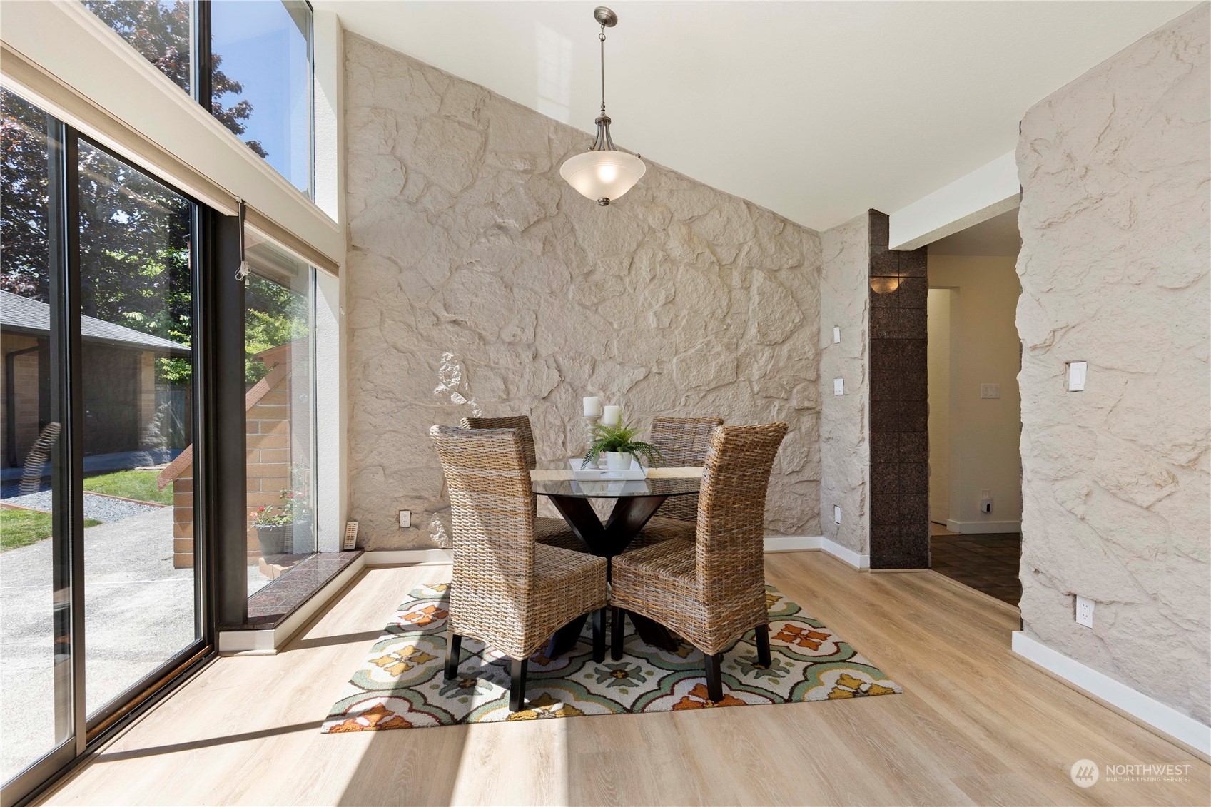 5018 150th Place Southwest Edmonds, WA 98026 - Photo 18 of 40 Gallery Image 18