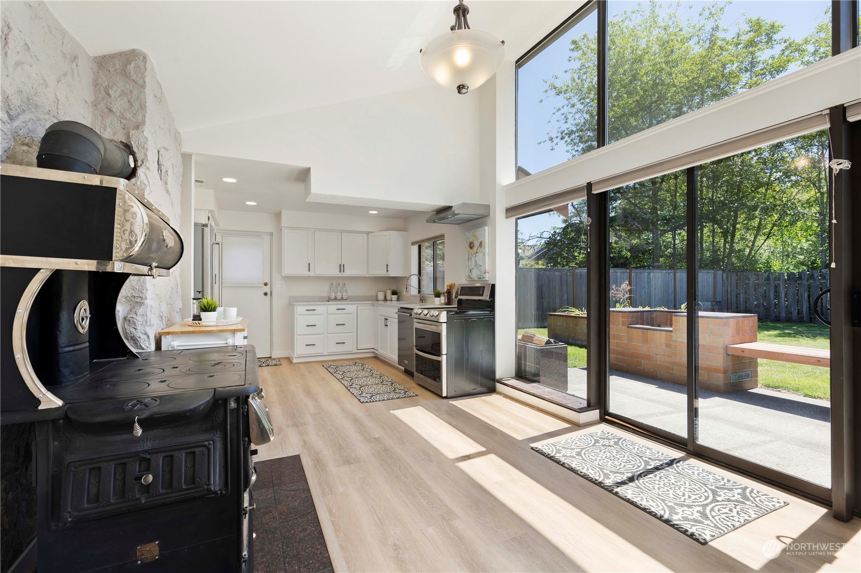 5018 150th Place Southwest Edmonds, WA 98026 - Photo 21 of 40 Gallery Image 21