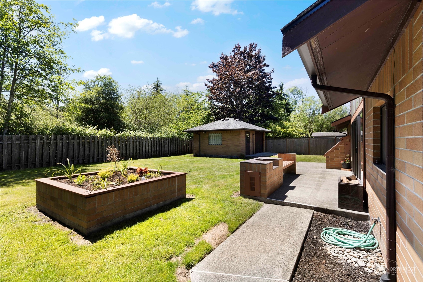5018 150th Place Southwest Edmonds, WA 98026 - Photo 35 of 40 Gallery Image 35