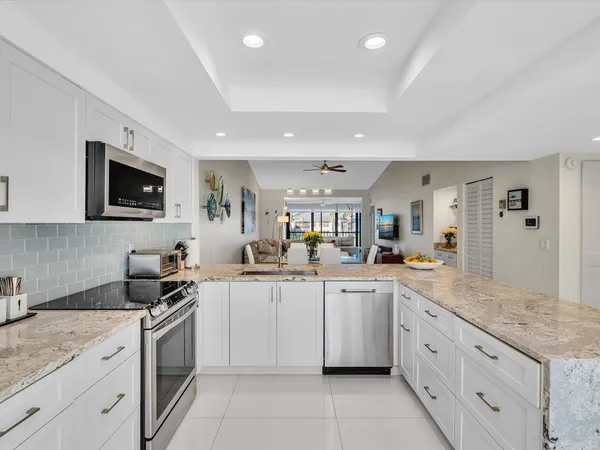 $9,000 | 15687 Loch Maree Lane, Delray Beach, FL 33446