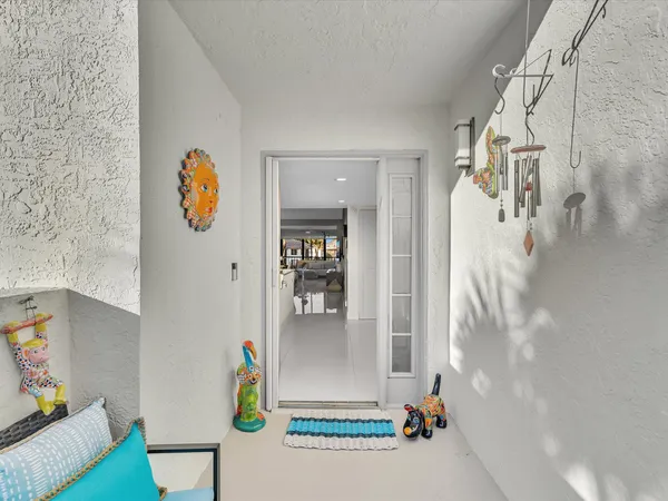 $9,000 | 15687 Loch Maree Lane, Delray Beach, FL 33446