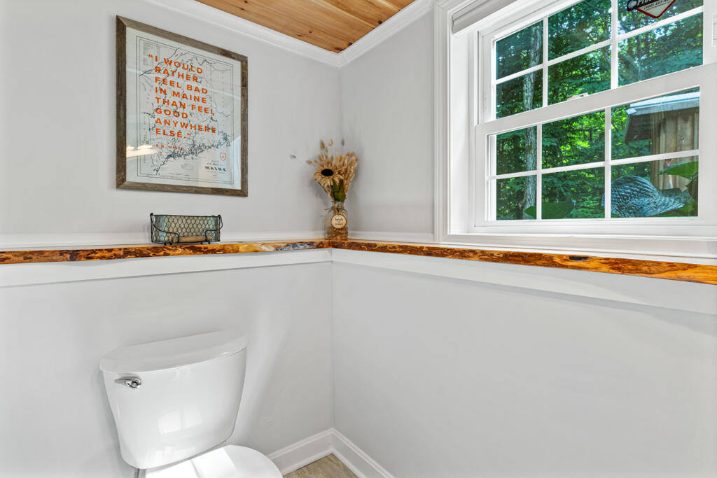 48 North Shore Road Gray, ME 04039 - Photo 45 of 83 DSC09593