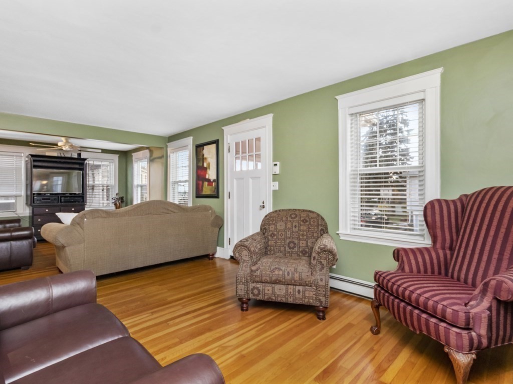 92 Bayfield Road Quincy, MA 02171 - Photo 4 of 18 Gallery Image 4