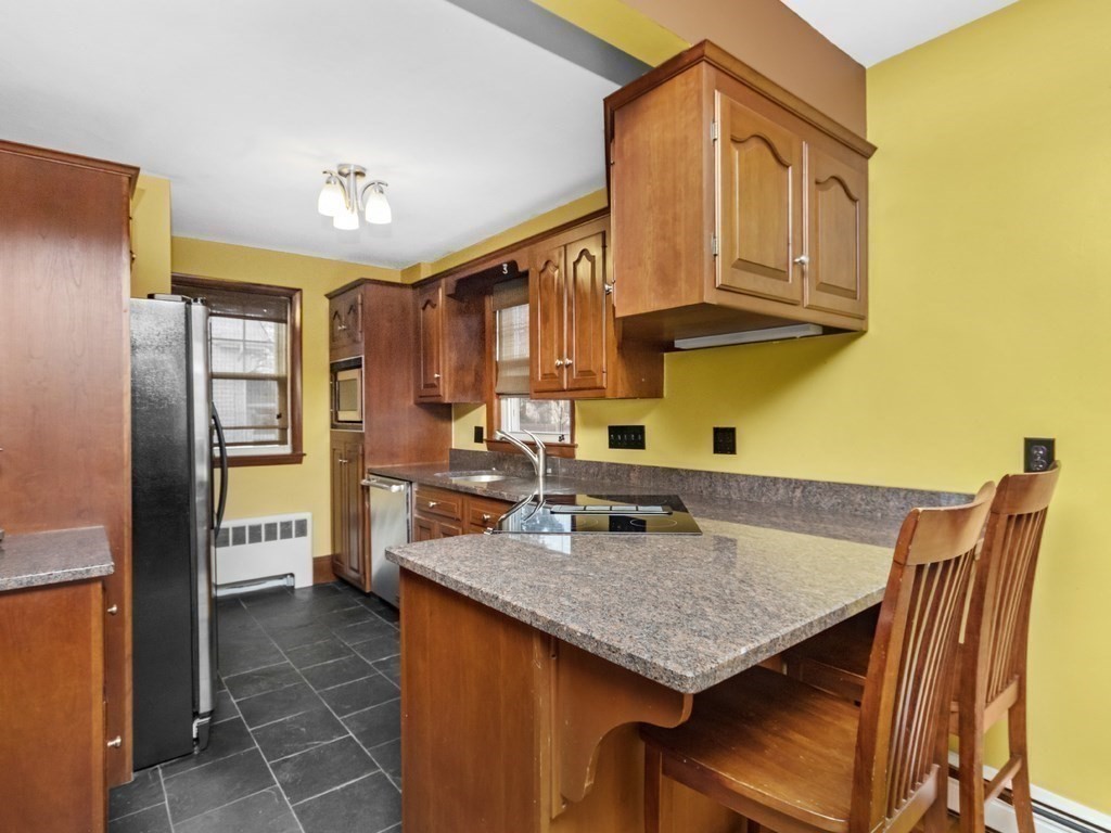 92 Bayfield Road Quincy, MA 02171 - Photo 6 of 18 Gallery Image 6