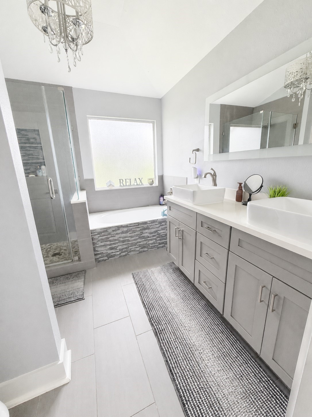 22419 Highland Point Lane Spring, TX 77373 - Photo 8 of 16 Primary Bath